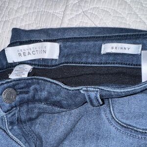 Kenneth Cole Reaction Women's Skinny Jeans - Dark Blue